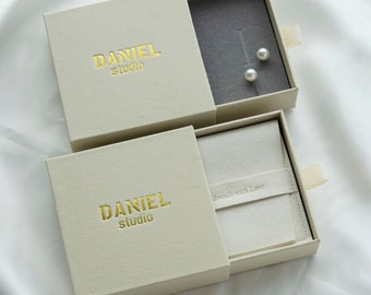 50 Sets Papier Schmuckschatulle mit Mikrofaserbeutel: Verpackung mit individuellem Logo