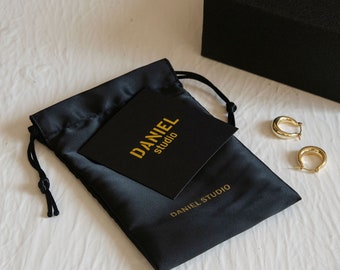 50pcs Custom Logo Silk Satin Jewelry Pouches: Wedding Ring Bags