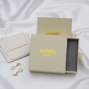50 peças caixas de joias personalizadas, caixa de papel bege, caixa de gaveta com logotipo personalizado, embalagem personalizada, caixa de colar, caixa de brincos