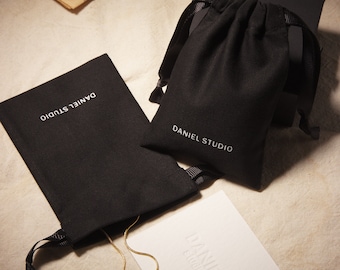 50pcs Custom Logo Cotton Canvas Drawstring Jewelry Packaging Pouch