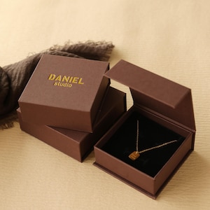 Caja de papel para joyería personalizada de 50 piezas, caja de joyería magnética con tapa, caja pequeña con logotipo personalizado, caja de cartón, caja para anillos, caja para collares, logotipo personalizado