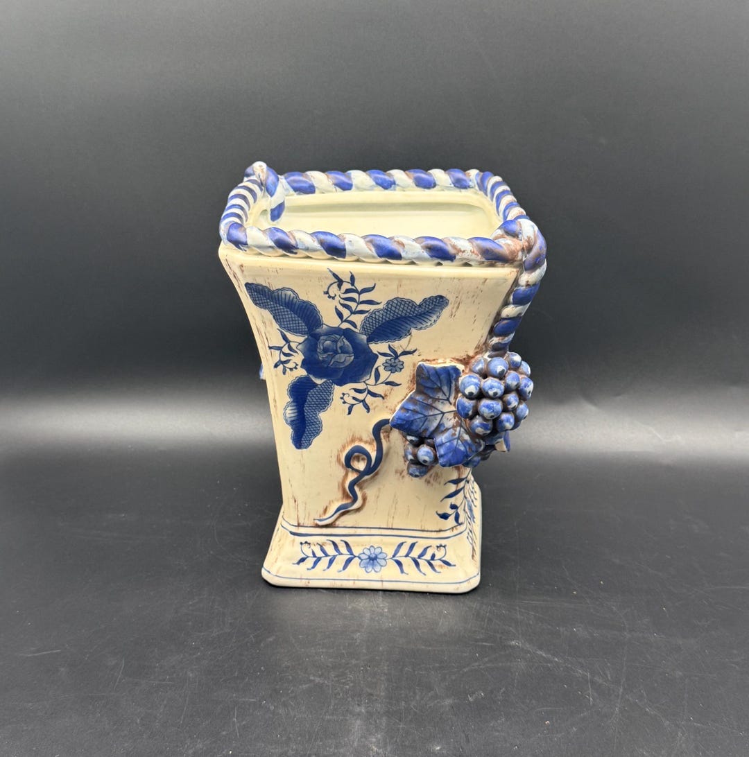 Chinese Style Porcelain Blue and White Grapes Rope Detail Planter ...