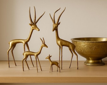 真鍮製の大型ガゼル像：ミッドセンチュリーの雌鹿の置物 - Etsy 日本