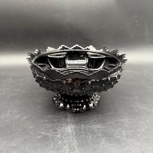 Portacandele vintage Fenton Black Hobnail: bordo a dente di sega, ametista nera