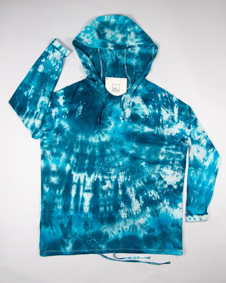 hand dyed clothes long sleeves shirt Womens hoodie emerald green tie dye swetashirt womens artistic clothes womens tie dye sweatshirt