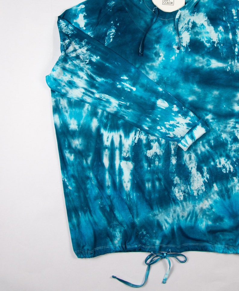 hand dyed clothes long sleeves shirt Womens hoodie emerald green tie dye swetashirt womens artistic clothes womens tie dye sweatshirt