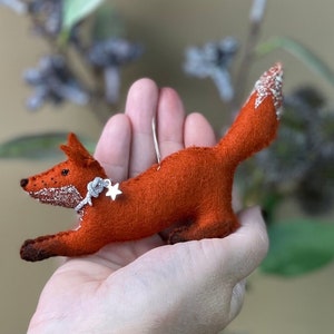 Fox, Christmas, tree ornament, Christmas decoration, gift tag, felt, handmade, cute, modern, stylish decoration