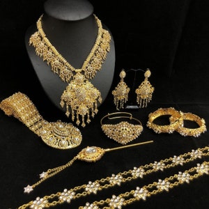 Thailändisches Zubehör, thailändisches Zubehör für thailändische Tracht, Thailand alter Design-Schmuck für traditionelle thailändische Outfits, Blumengürtel, Körperketten