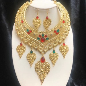Thai accessories, Thai accessories for Thai costume, Thailand ancient design jewelry for traditional Thai outfits