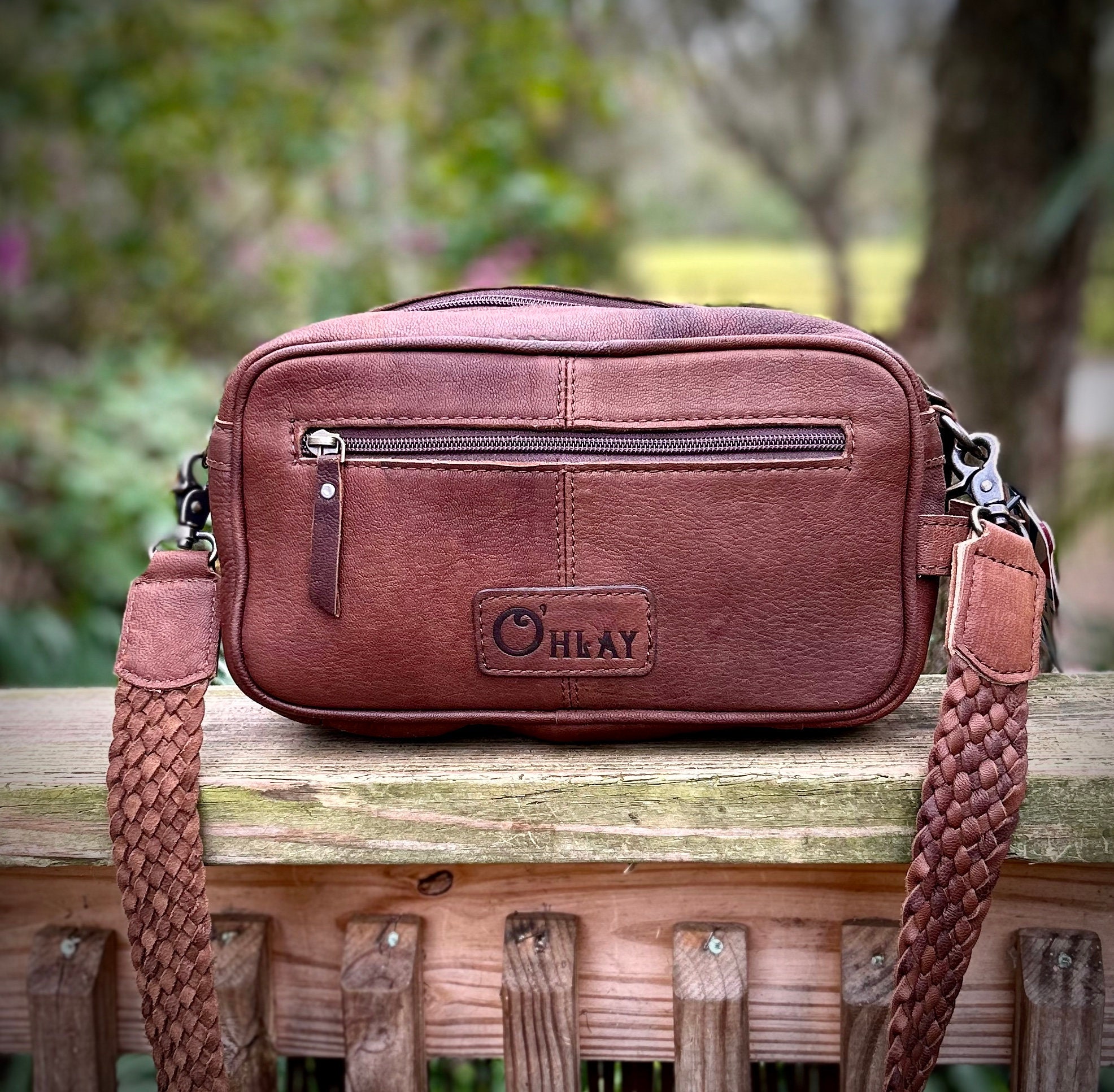 Ohlay By American Darling Gray Skys Western Crossbody/Backpack Convertable American Darling Genuine Cowhide Hair-On Conceal Carry Sling  main image 3