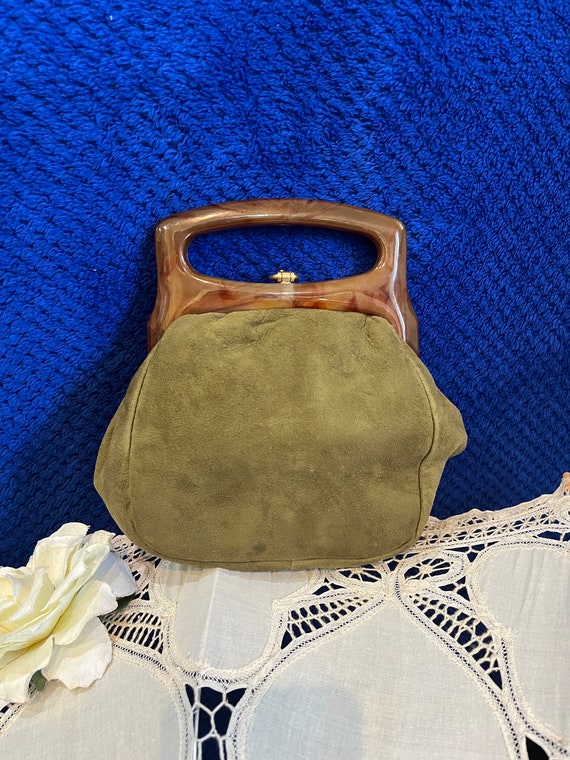 1950s olive green suede handbag with lucite plast… - image 2