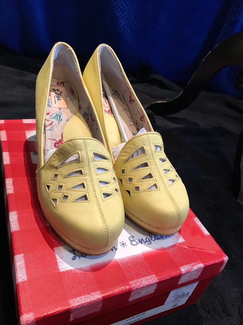 Yellow miss l fire shoes 40s style Etsy
