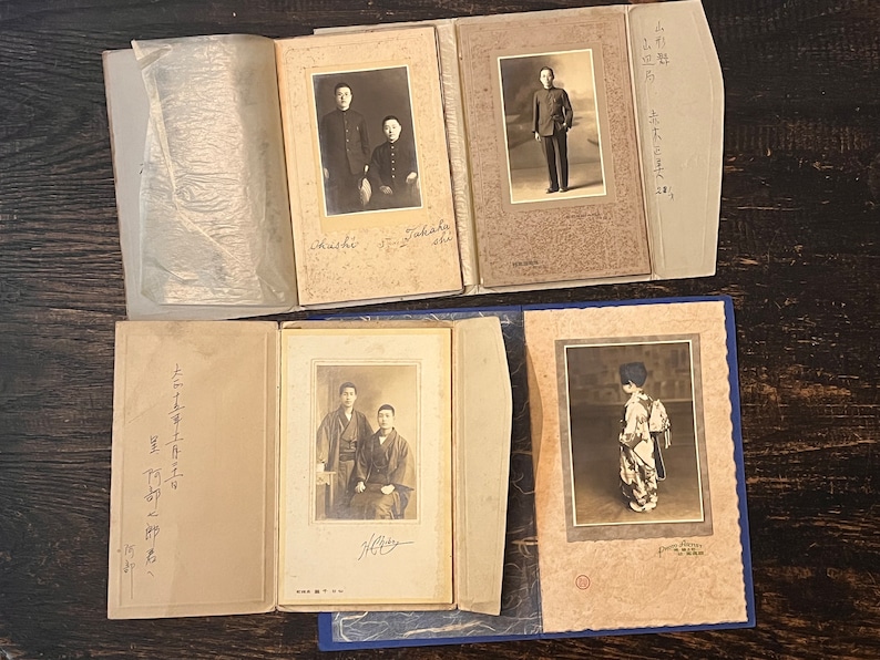 Colección de 4 fotografías antiguas en sepia montadas profesionalmente de Japón de principios del siglo XX imagen 1