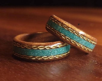 Braided wood ring with powder inlay