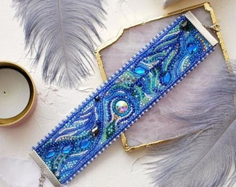 DIY Beaded bracelet kit, Bead embroidery kit Feather touch, GIFT Size: 1.6"x6.1" (5.2x15.4 сm)