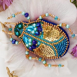 DIY Bead Brooch Kit Azurite Beetle Bead Embroidery Kit Size: 1.7&quot;×2.7&quot; (4.4x7 cm), GIFT