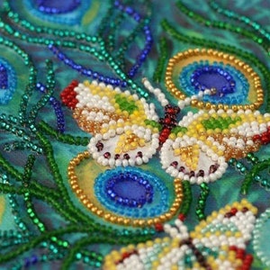 DIY Bead Embroidery Kit Motley peacock, GIFT. Size: 10.215 2638 cm Abris art image 5