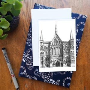 Cattedrale di Salisbury • Auguri vuoti o biglietto di compleanno • Disegno architettonico a penna, fatto a mano in Scozia • Regalo per cassetta delle lettere