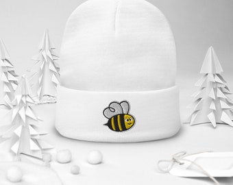 Bonnet brodé d’abeille mignonne