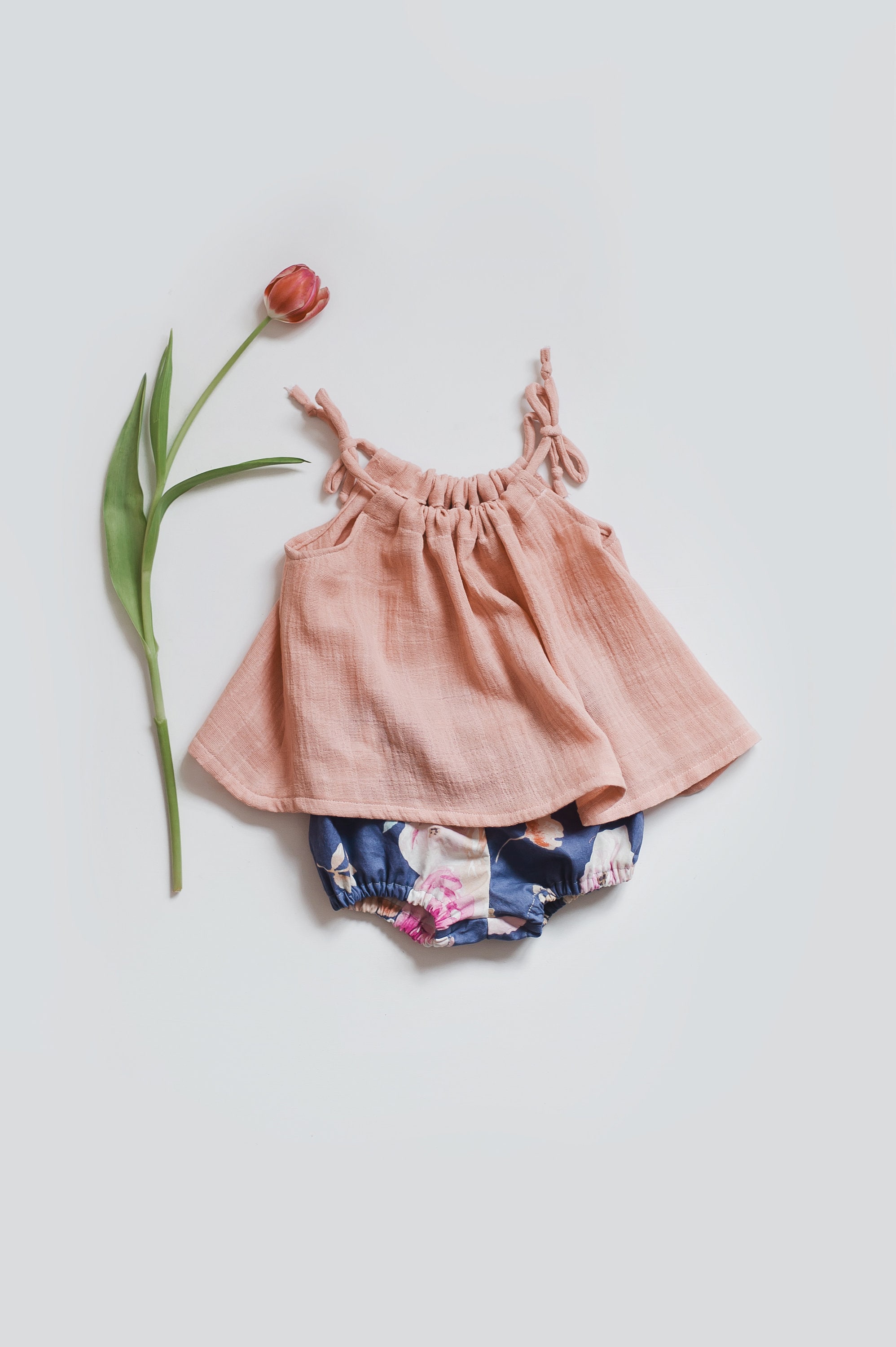 Swing Set bundle pdf sewing pattern tank top and shorts pdf - Etsy.de