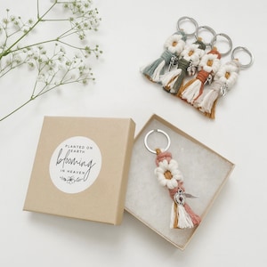 Pregnancy and Infant Loss Keychain | Miscarriage Remembrance Gift | Macrame Flower Keychain | Bereavement | Forget Me Not | Baby Memorial