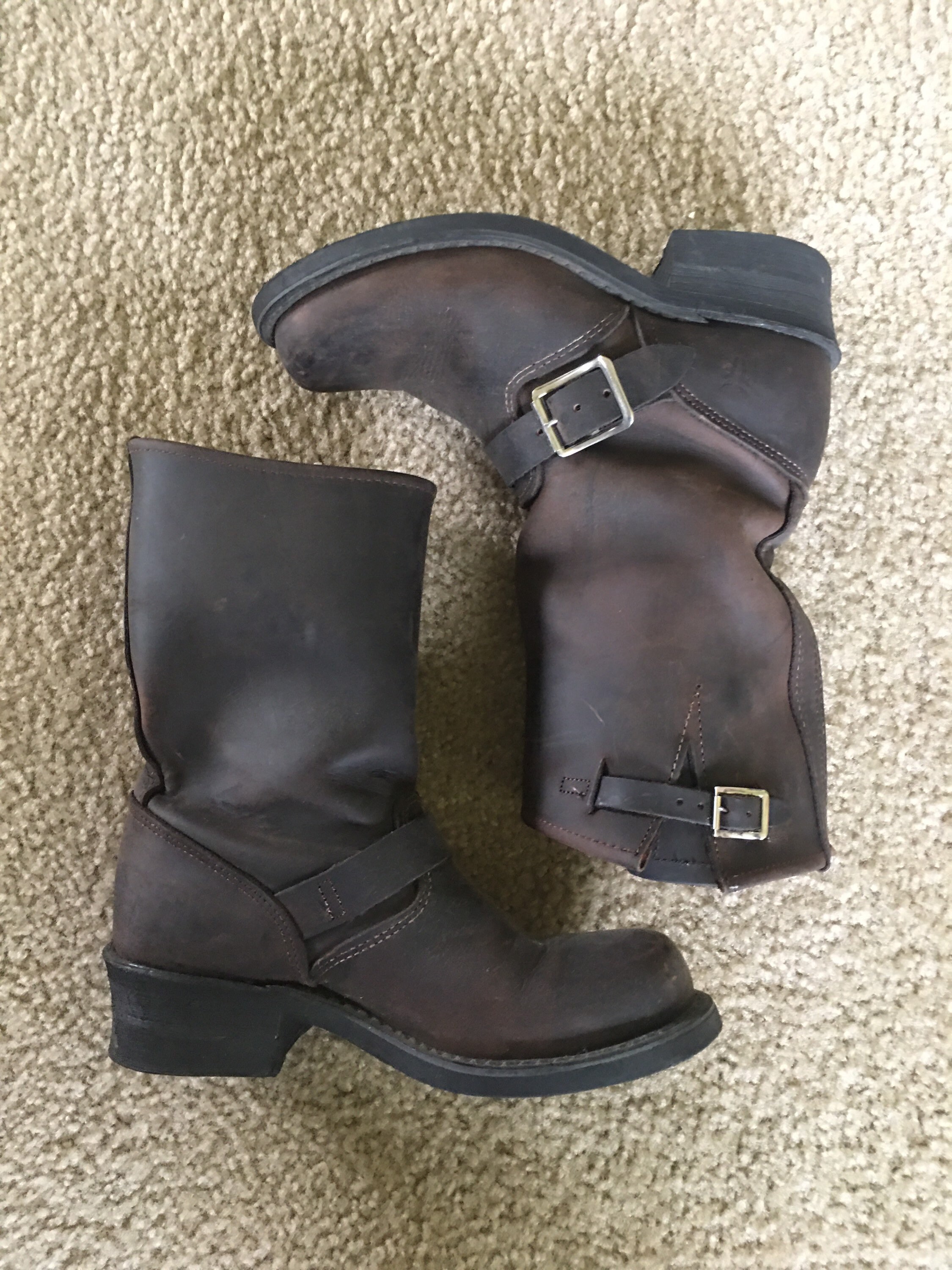 frye harness boots womens