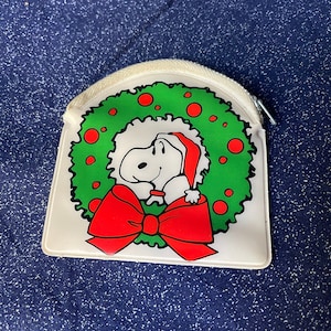Vintage Christmas Holiday Snoopy Coin Purse 3 3/4&quot;× 3 1/2&quot; Hallmark Cards Christmas Made in Japan Vinyl Plastic Metal Zipper Pouch
