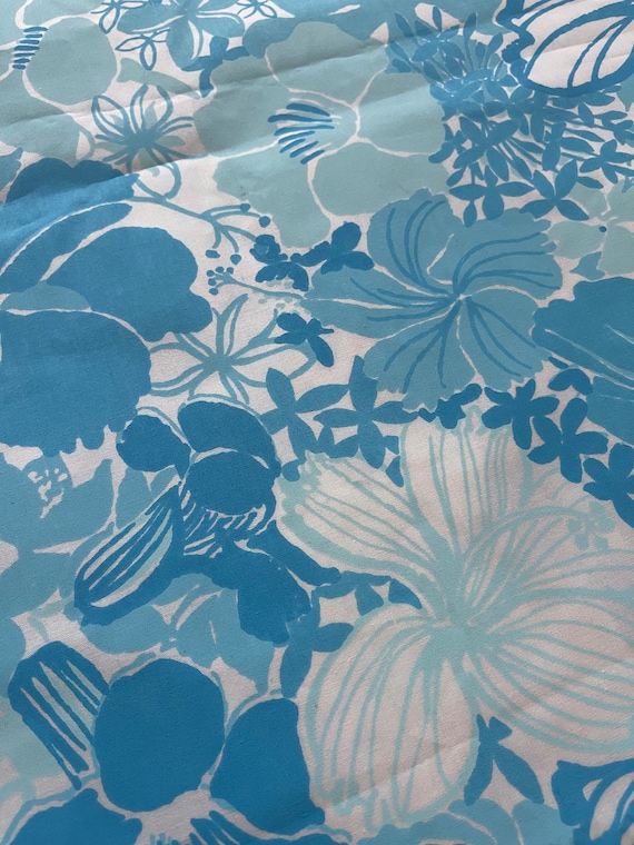 VTG 1960's Shirley B by Zuzek - Key West Hand Print Fabrics Inc Over 4 yards Uncut Cotton Panel - Blue Hawaiian Dress Flowers Hibiscus