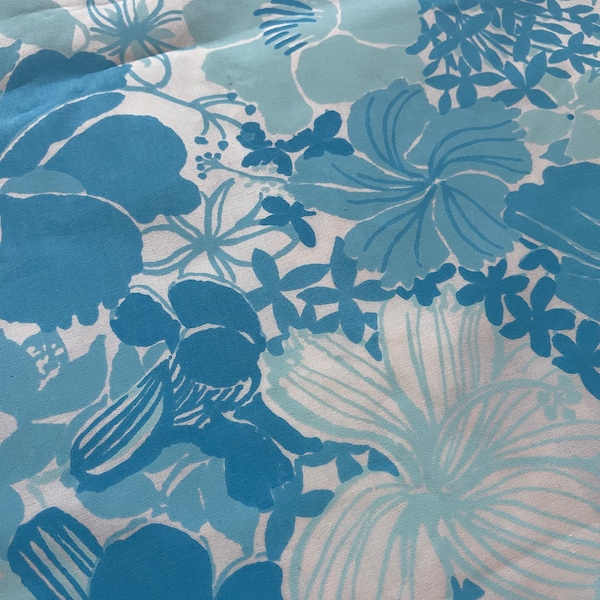 VTG 1960's Shirley B by Zuzek - Key West Hand Print Fabrics Inc Over 4 yards Uncut Cotton Panel - Blue Hawaiian Dress Flowers Hibiscus