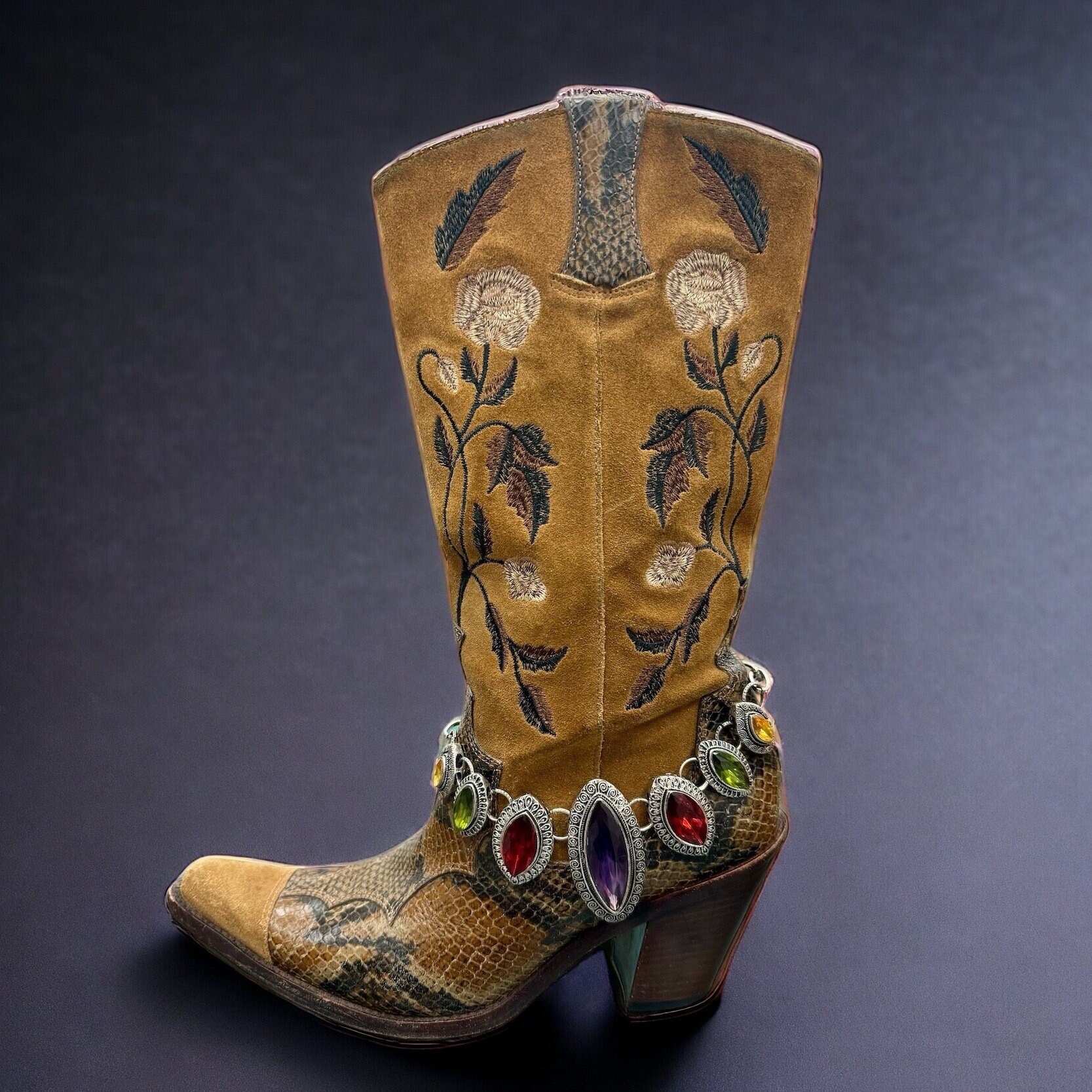 Rhinestone boot shop bracelets