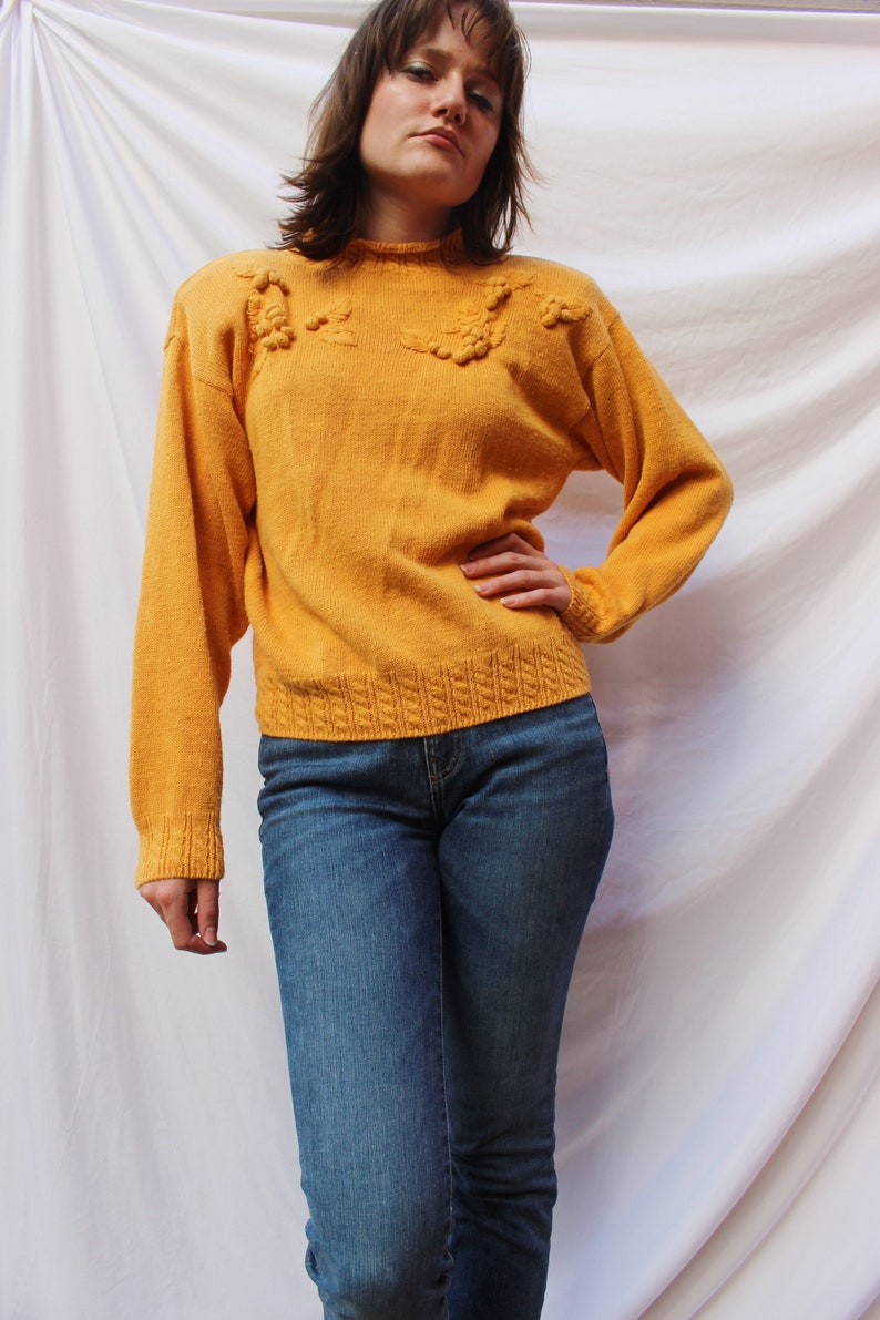 Yellow 80s Vintage Pullover Sweater