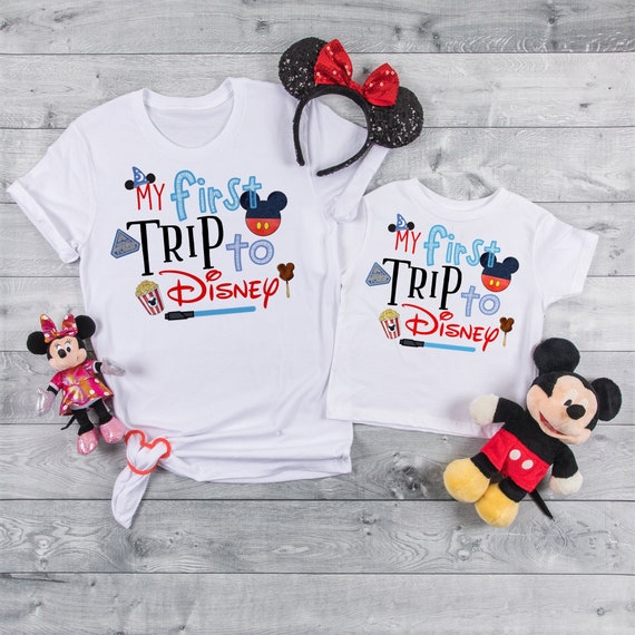 Camiseta Disney, Tops y camisetas de mujer