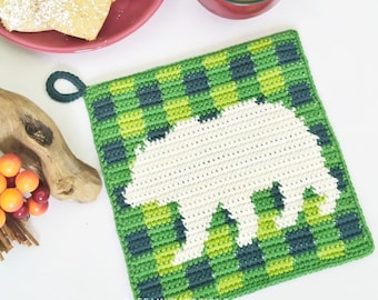 Crochet Pattern - Bear Potholder - Tapestry Crochet Hot Pad - Kitchen Trivet - Gingham