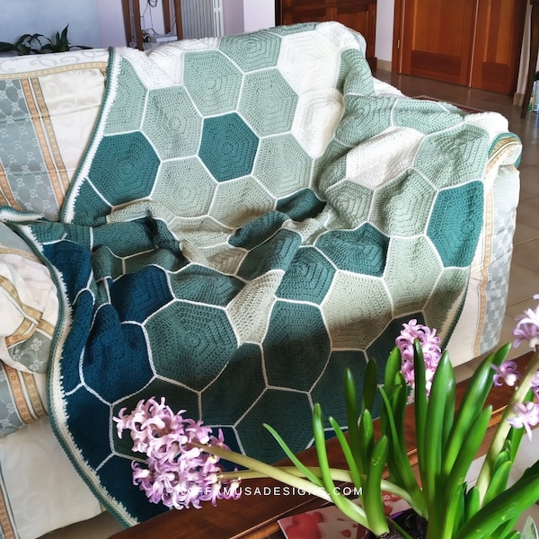 Crochet Pattern - Hexagon Throw Blanket - Warm Afghan - Solid Hexagons Fabric