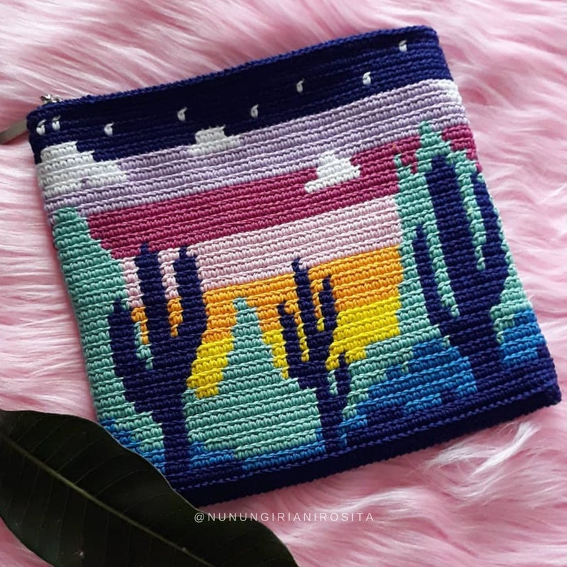 Crochet Pattern Desert Cacti Zipper Pouch Tapestry Crochet Mochila Bag Easy Pattern image 5