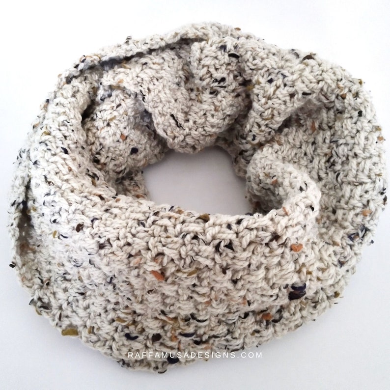 Crochet Pattern - Chunky Infinity Scarf - Log Cabin Double-wrap Cowl ...