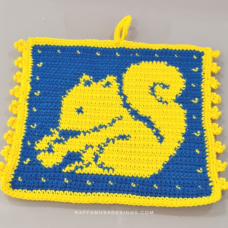 Crochet Pattern Squirrel Potholder Tapestry Crochet Hot Pad Kitchen Decor Trivet Pattern image 7