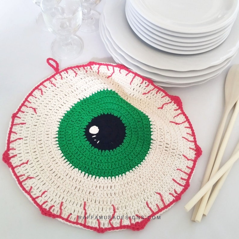 Crochet Pattern Halloween Eyeball Dishcloth Fall Kitchen Washcloth image 3