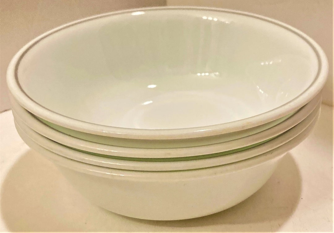 4 Corelle Cereal Bowls Floral Wisp Aka Desert Rose Lot Grey Trim on Top