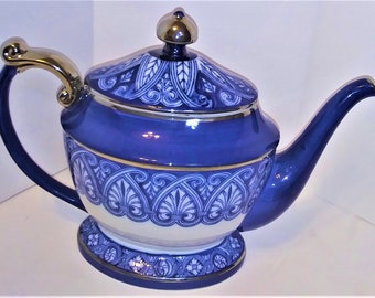 Bombay Co. Teapot High Quality Vintage Bombay Tile 7 1/2" inch Tall Teapot Coffee Pot, Blue and White Platinum Pattern BMATIL New Old Stock