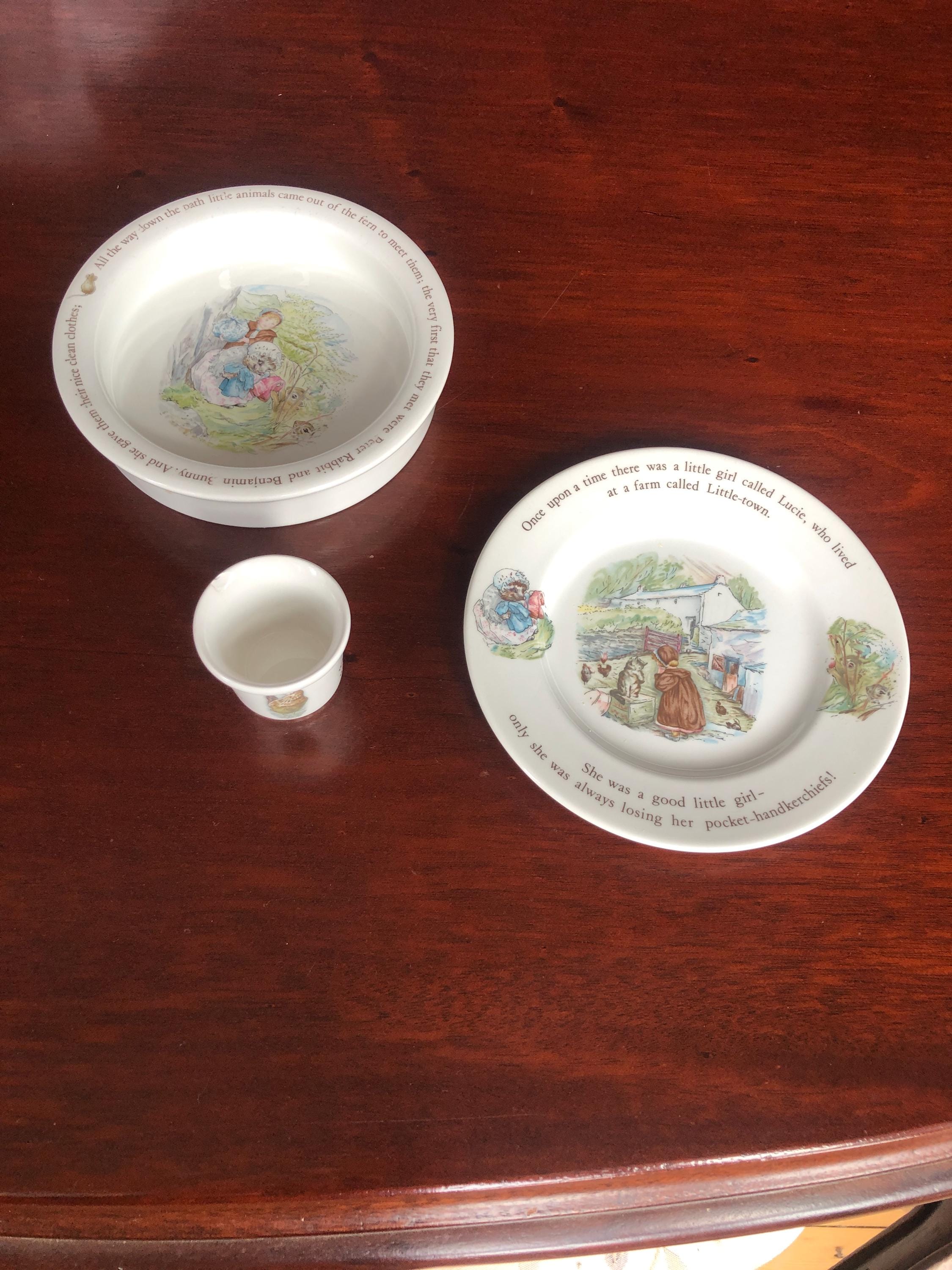 Vintage Mrs Tiggy-Winkle Nursery feeding set