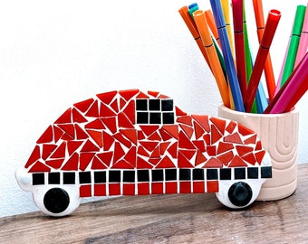 Kit mosaïque voiture de course rouge - Stimulez la créativité de votre enfant !