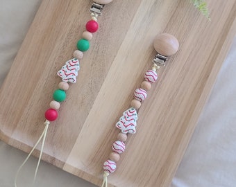 Christmas Tree Cake | Christmas Tree Cake Pacifier Clip | Christmas Pacifier Clip | Holiday Pacifier Clip |Christmas Baby Gift |Dummy Binkie