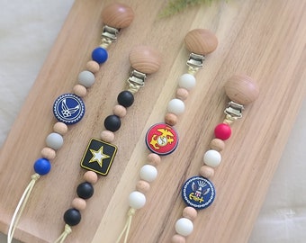 Clip para chupete de EE. UU. / Chupete patriótico / Chupete militar / Chupete / Regalos para bebés de EE. UU. / Regalos para mamá / Regalos para baby shower / Americana