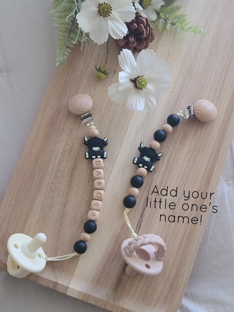 Highland Cow Pacifier Clip Farm Pacifier Clip Cow Dummy Clip Cow Binkie Clip Cow Baby Gifts Mama Gifts Baby Shower Gifts Cow Print image 3