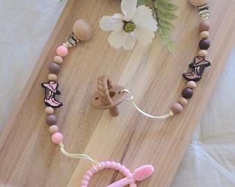 Chupete vaquero / Chupete de vaquera / Chupete del oeste / Chupete del Lejano Oeste / Regalos para bebés / Regalos para mamás / Regalos para baby shower / Vaca / Botas vaqueras
