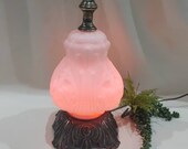 Vintage White Satin Glass Iris Pattern Hollywood Regency Lamp