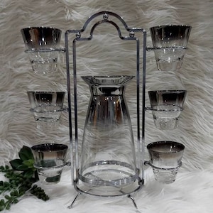 Mid Century Dorothy Thorpe 8 pc Bar Caddy Silver Tone