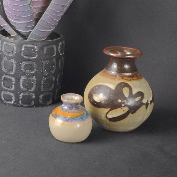 Vintage Mini Pottery Boho style mismatched vase set of 2, minimalist decor