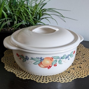 Corelle Coordinates &#39;Abundance&#39; Stoneware 2.5qt Covered Casserole Dish